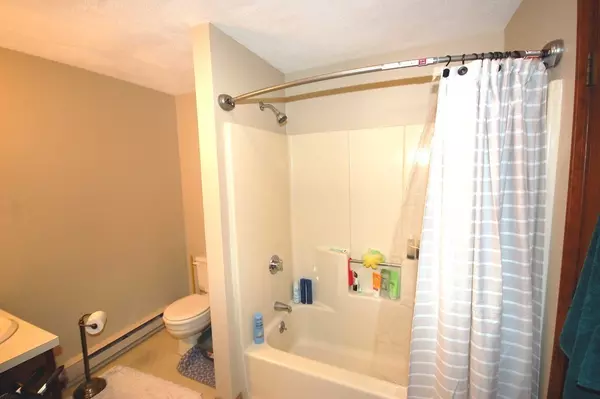 Franklin, MA 02038,106 Highwood Dr #106