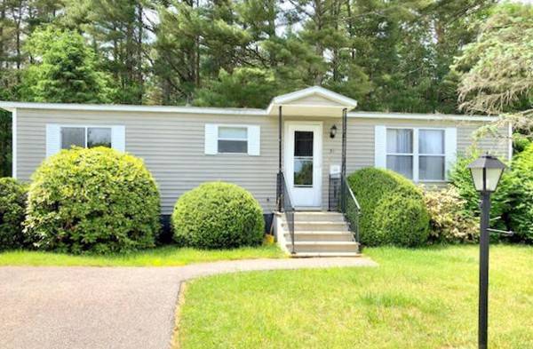 31 Mountain Ash Drive, Kingston, MA 02364