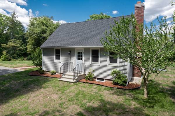 176 Shore Road, Bourne, MA 02532