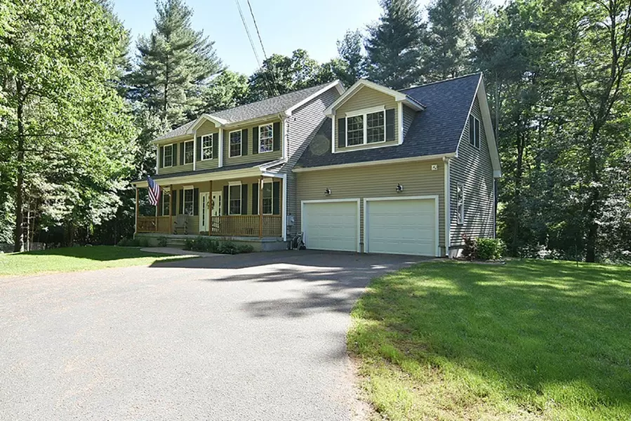 20 Sam West Rd, Southwick, MA 01077