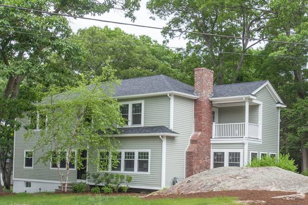 22 Ivy Road, Wellesley, MA 02482