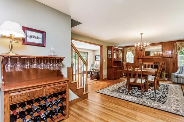 Groton, MA 01450,379 Longley Rd