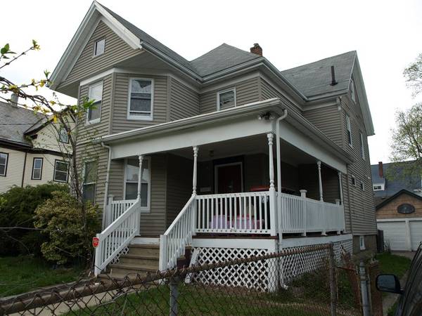 31 Silver Rd, Brockton, MA 02301