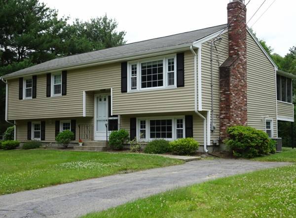 3 Independence Lane, Millis, MA 02054