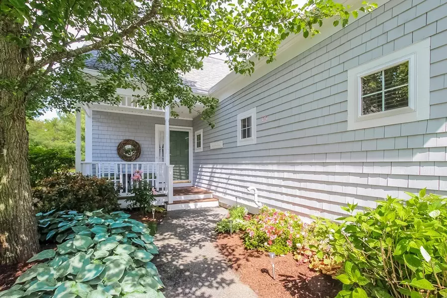 2 Applewood Court #2, Bourne, MA 02532