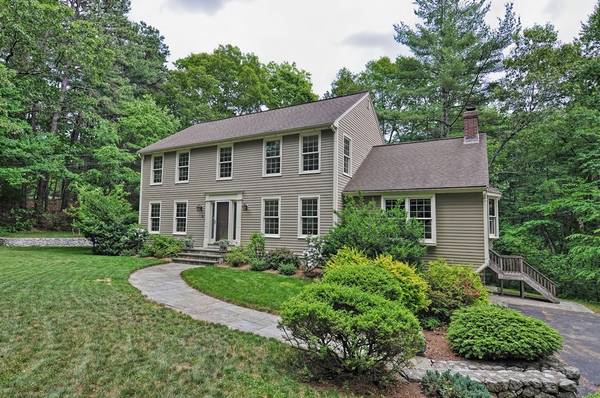 4 East St, Hopkinton, MA 01748