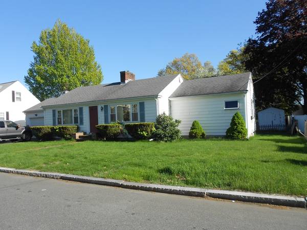 16 Ledgewood, Melrose, MA 02176