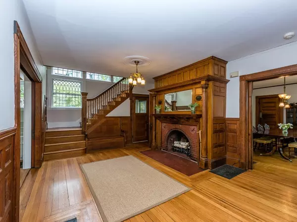 Brookline, MA 02446,80 Mason Ter