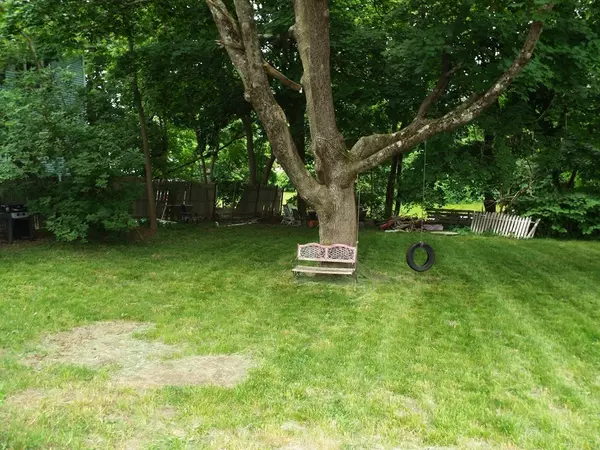 Franklin, MA 02038,2 Marvin Ave