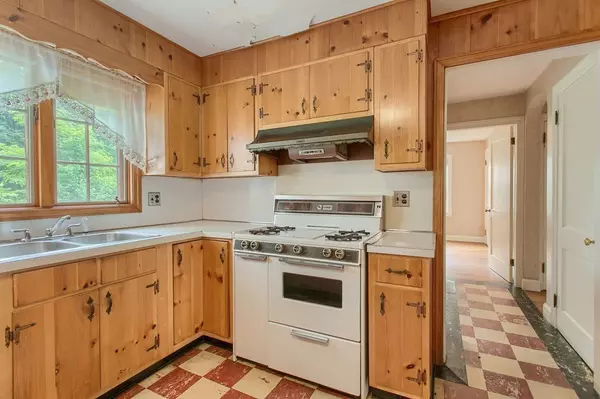 Leominster, MA 01453,35 Tolman Ave