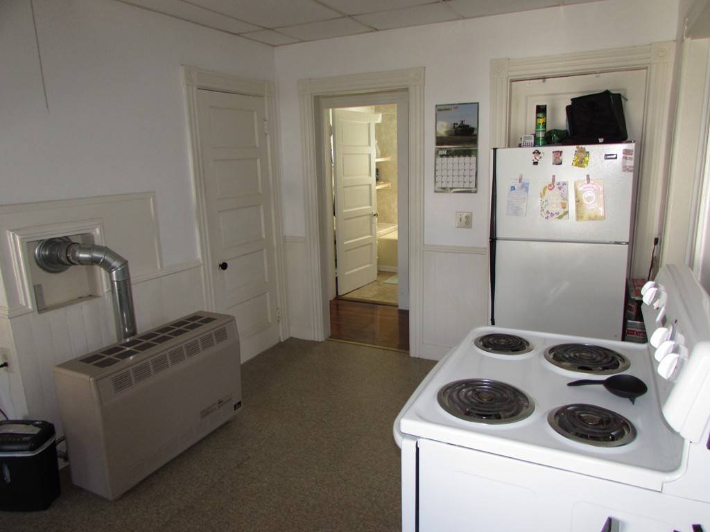 Attleboro, MA 02703,67-69 Emory Street