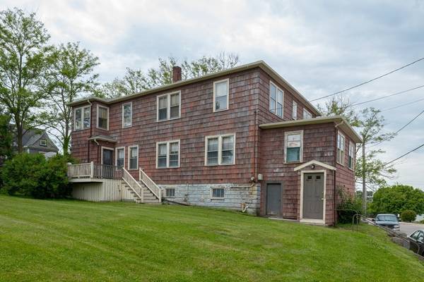 Hull, MA 02045,30 Rockland Cir