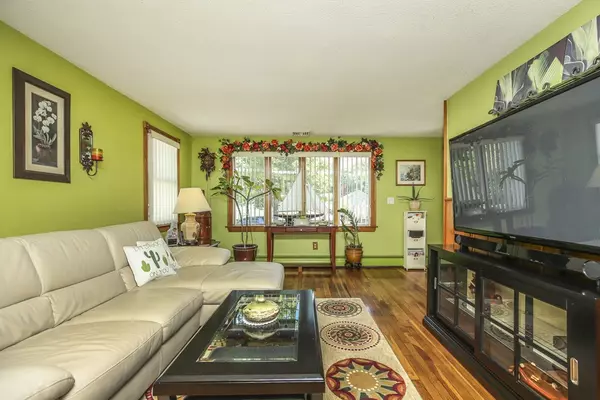 Saugus, MA 01906,31 Fairchild Ave