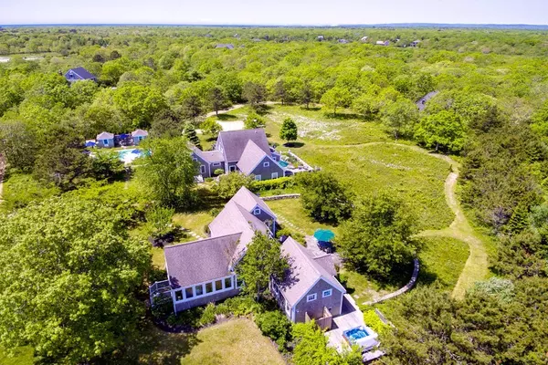 34 Jennie Lane, Edgartown, MA 02539