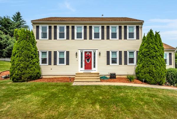 6 Ashmont St, Shrewsbury, MA 01545