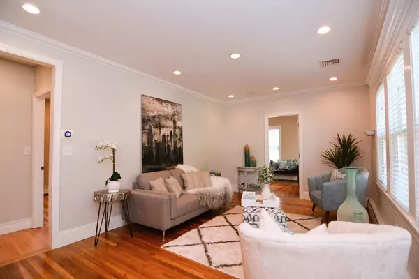 Woburn, MA 01801,55 Poole Street