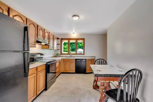 Milford, MA 01757,26 Carroll St #26