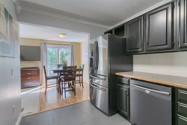 Clinton, MA 01510,109 Ridgefield Cir #B