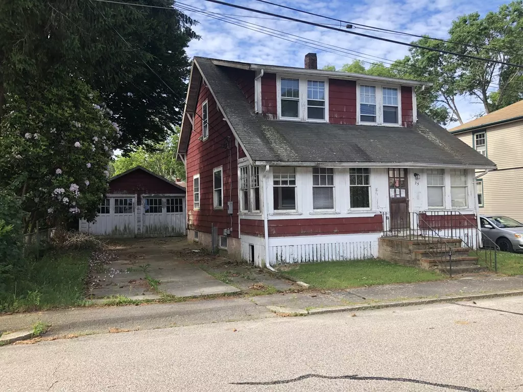 Dartmouth, MA 02747,25 Robert Street