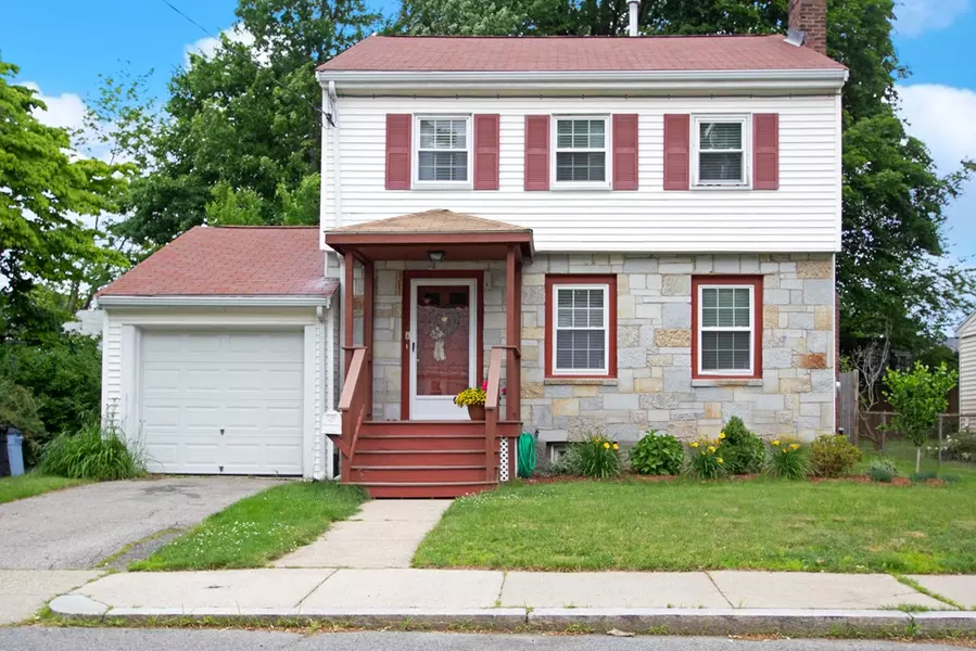 12 Hartlawn Rd, Boston, MA 02132