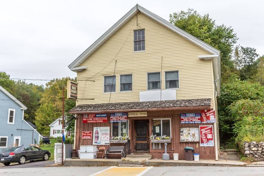 21 Main Street, Royalston, MA 01368