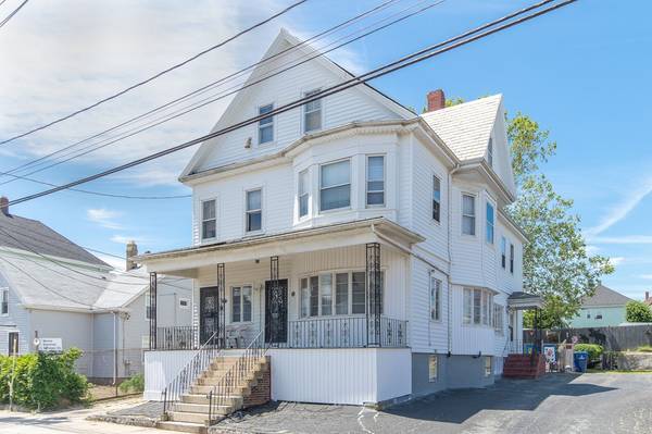 575-577 S 2nd St, New Bedford, MA 02744