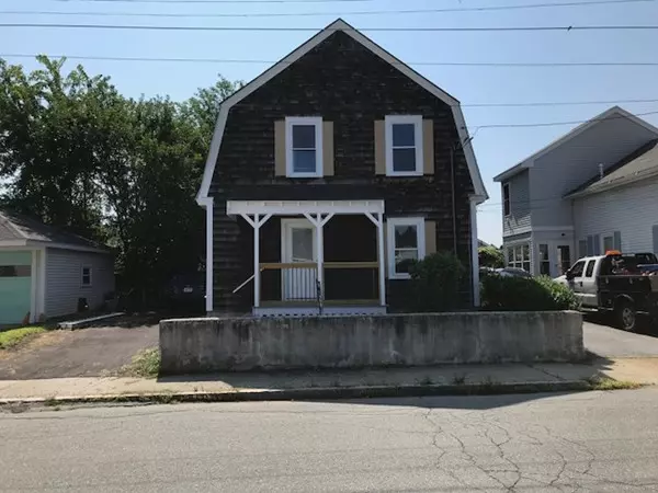 53 Bunker Hill Ave, Lowell, MA 01850