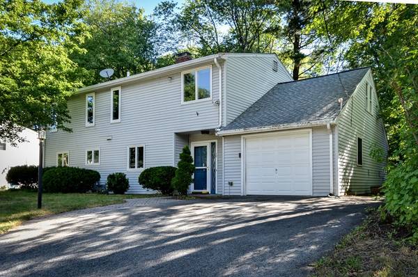 10 Curtis Rd, Natick, MA 01760