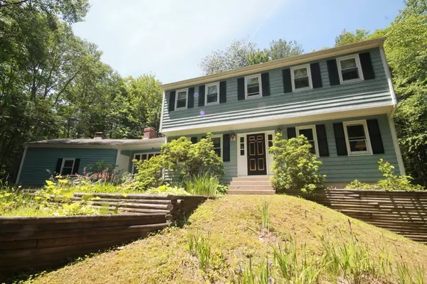 27 Lyman Rd, Westhampton, MA 01027