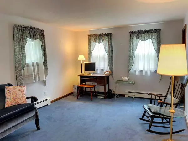 Plymouth, MA 02360,16 Tall Pines Rd