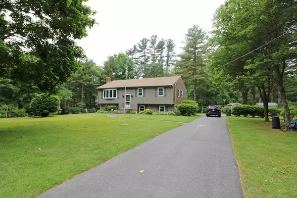 331 Orchard St, Raynham, MA 02767