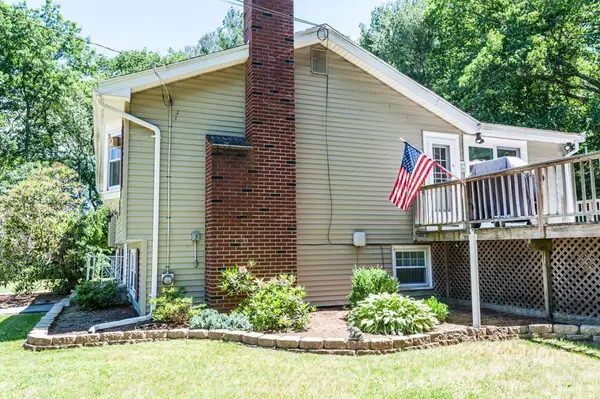 Tewksbury, MA 01876,112 Rockvale Road