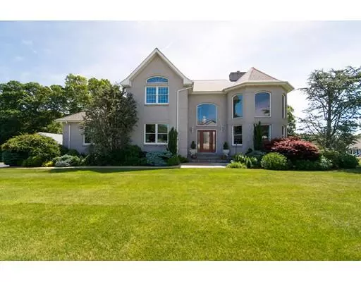 3 Green Court, Tiverton, RI 02878