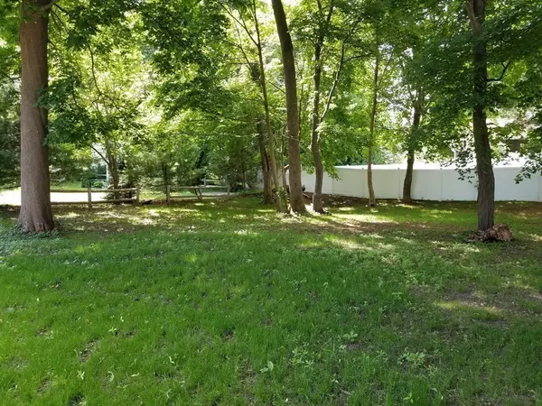 Danvers, MA 01923,158 Holten St