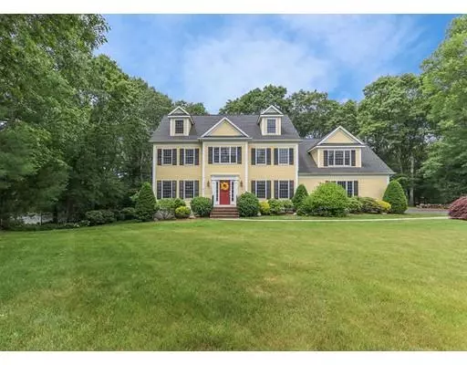 35 Berkshire St, Norfolk, MA 02056