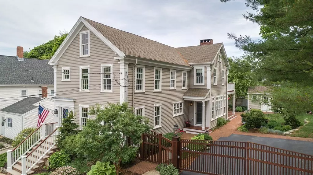 Newburyport, MA 01950,15 Woodland Street