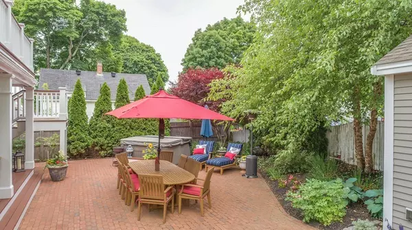 Newburyport, MA 01950,15 Woodland Street