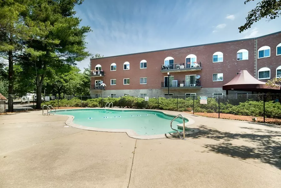 44 Loomis St #214, Malden, MA 02148