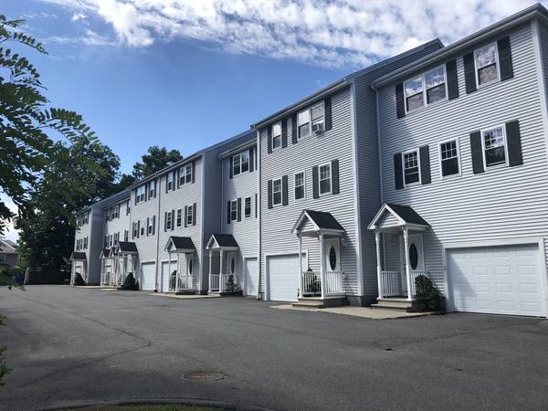 40 Herrod Ave #3, Brockton, MA 02301