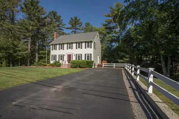 50 Rosewood Dr, Taunton, MA 02780