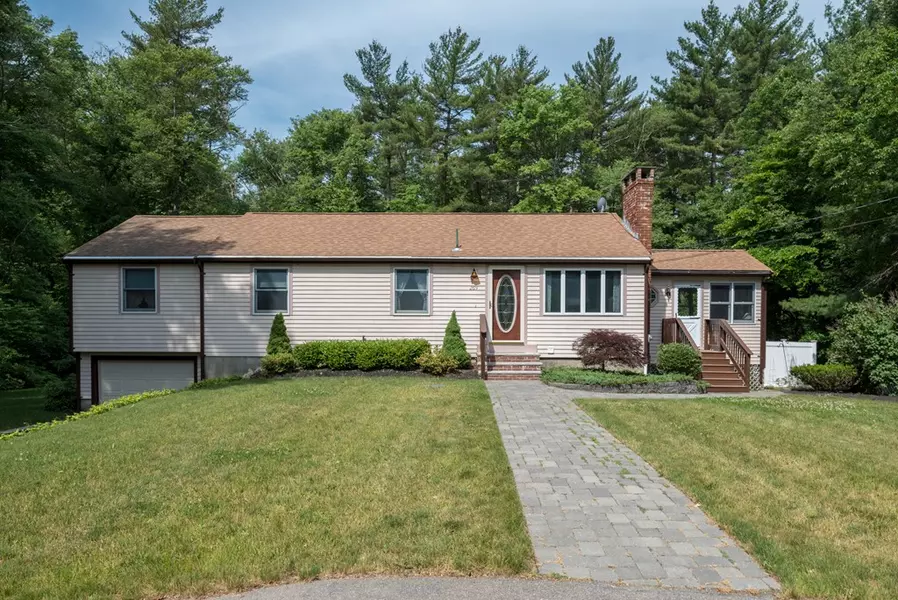 269 Phillips St, Hanson, MA 02341