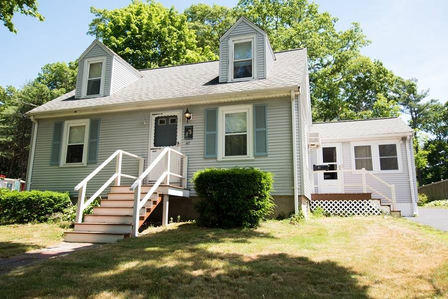 47 Central Drive, Stoughton, MA 02072