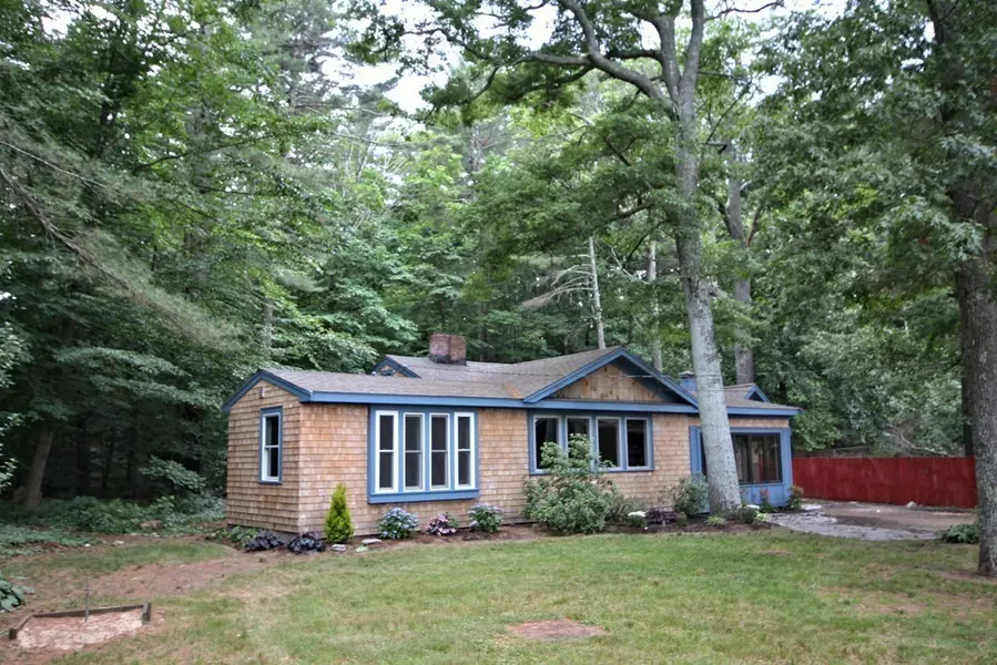 296 Lakeside Road, Hanson, MA 02341