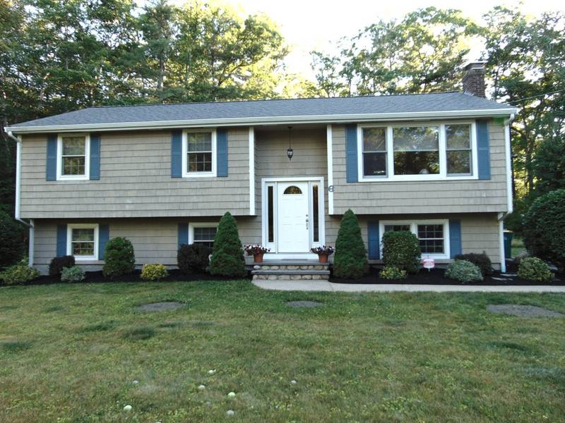 6 Wichern Rd, Easton, MA 02375