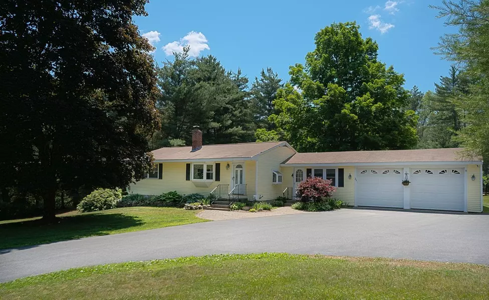 29 Causeway Street, Millis, MA 02054