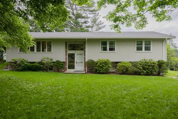 6 Idylwilde Rd, Lexington, MA 02421