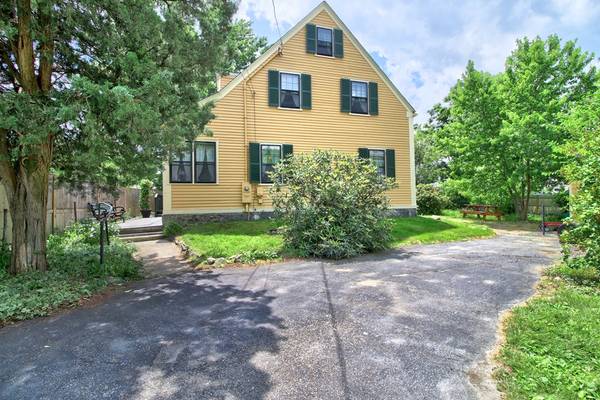 78 Cotting St, Medford, MA 02155