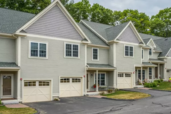 37 Junction Ln #37, Hamilton, MA 01982