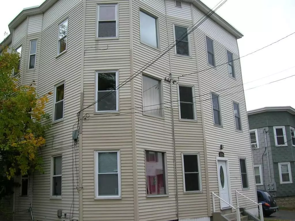 Fitchburg, MA 01420,38-40 Devlin Passway