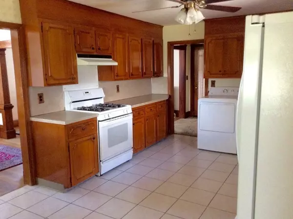 Weymouth, MA 02189,31 Fisk Ave